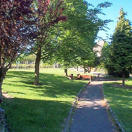 Apartament La Maison Jaune