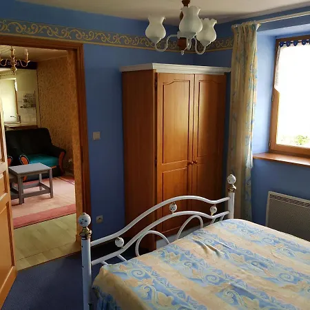 La Maison Jaune Apartament *